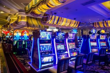 Live dealer tournament table with leaderboard display